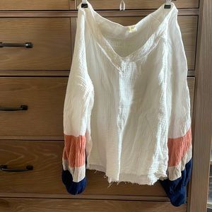 Puff Sleeve Top - Boutique - Size Small
